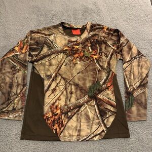 Huntworth Camouflage Pullover Shirt Men’s Size Med. Scent Reducing Oak Tree Camo
